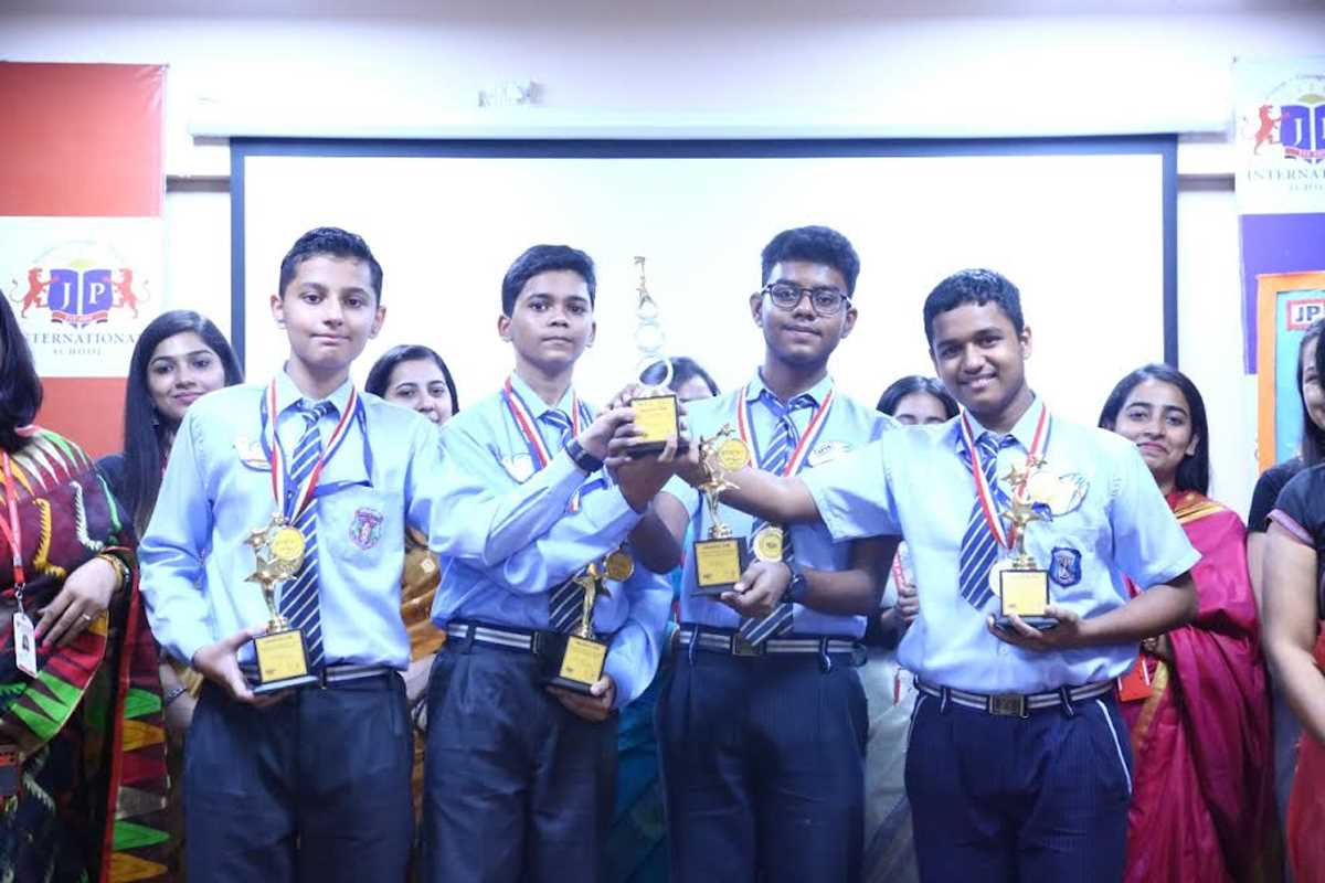 स्टीम प्रतियोगिता में बच्चों ने नवीनत विचारों को किया प्रस्तुत